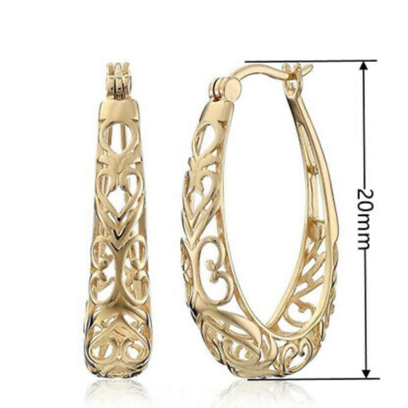 NEW Luxury 18k gold plated Earrings - Picture 2 of 2